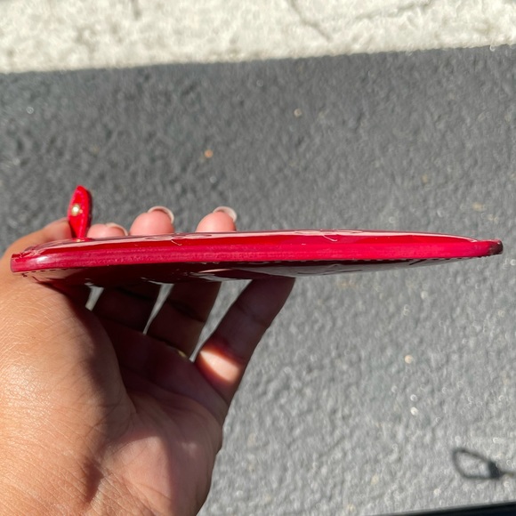 Louis Vuitton Vernis Key Clay - Picture 6 of 10